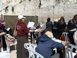 Preghiera al Muro del Pianto